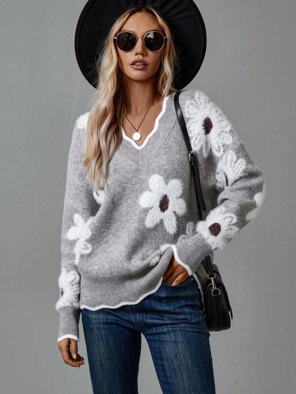 LAUREN | COZY RELAXED ELEGANT V-NECK FLORAL SWEATER