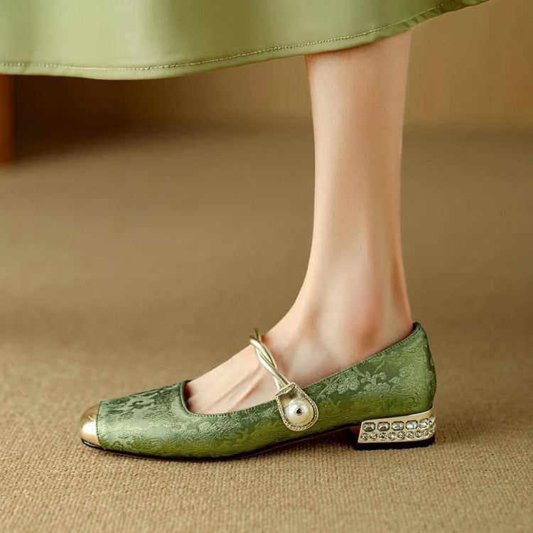 COLETTE | LUXE PEARL-STRAP VINTAGE PUMPS