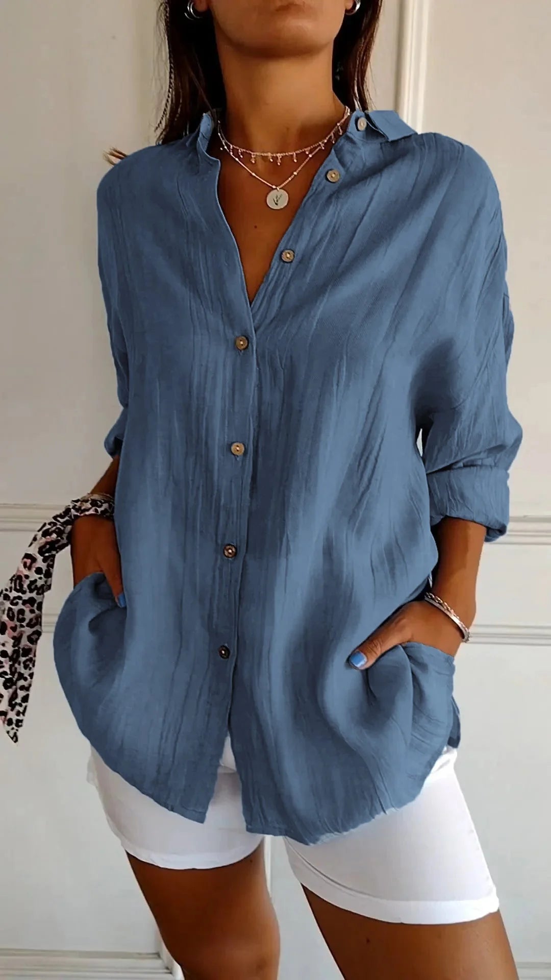 ELISE | RELAXED BUTTON SHIRT WITH TUMMY COVERAGE