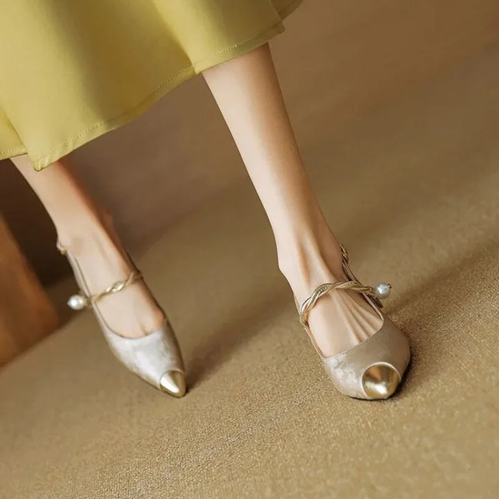 AURORA | LUXE VINTAGE PEARL KITTEN HEELS