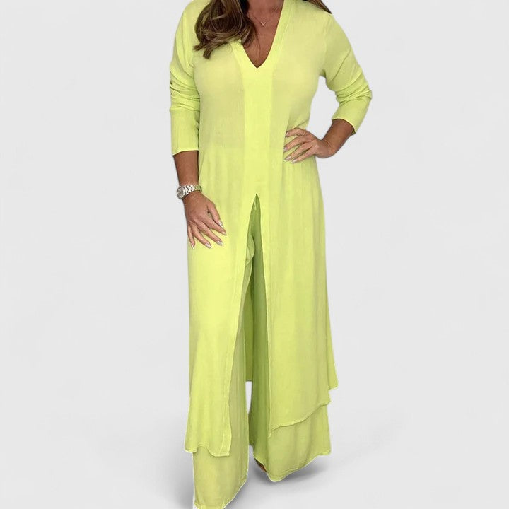 CARMELLA | CHIC COMFORT TWO-PIECE SET