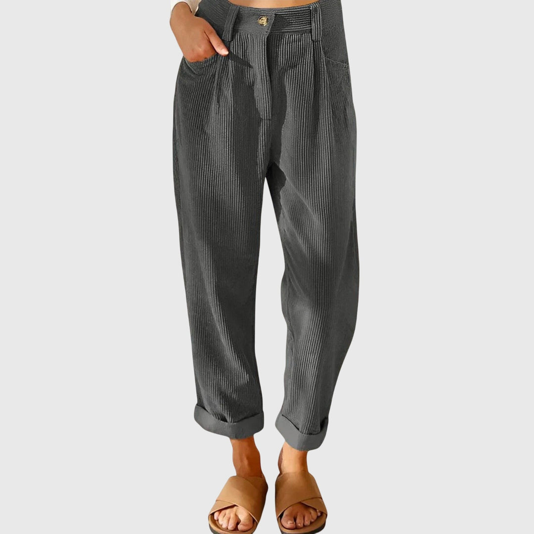 JANA | CHIC MODERN CORD PANTS