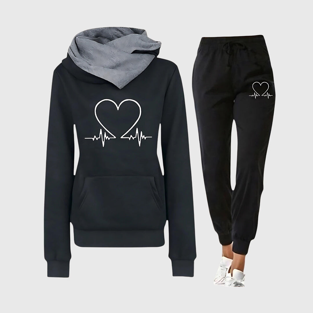 HEARTBEAT | CHIC COMFY TRACKSUIT SET