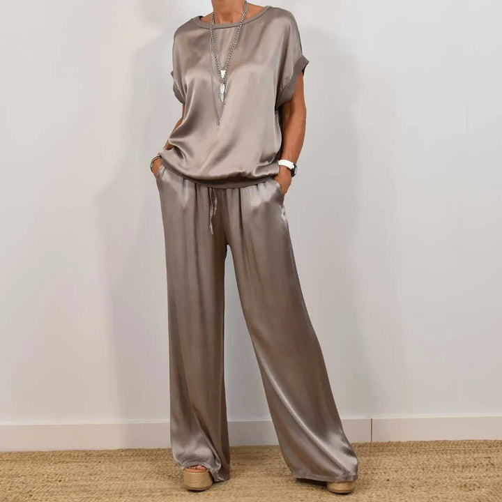 RAFA | ELEGANT SATIN TWO-PIECE SET