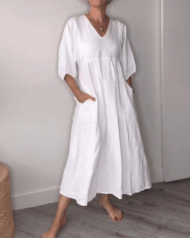 LILIA | ELEGANT V-NECK MAXI DRESS