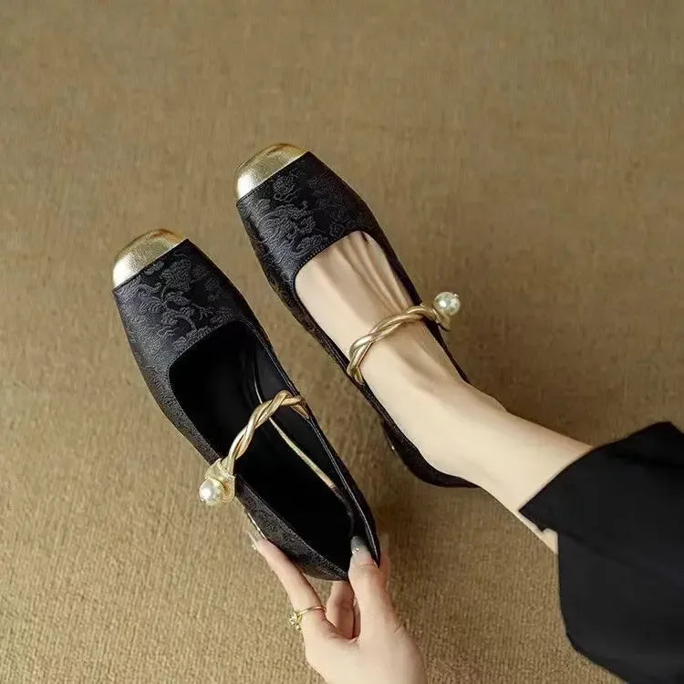 COLETTE | LUXE PEARL-STRAP VINTAGE PUMPS
